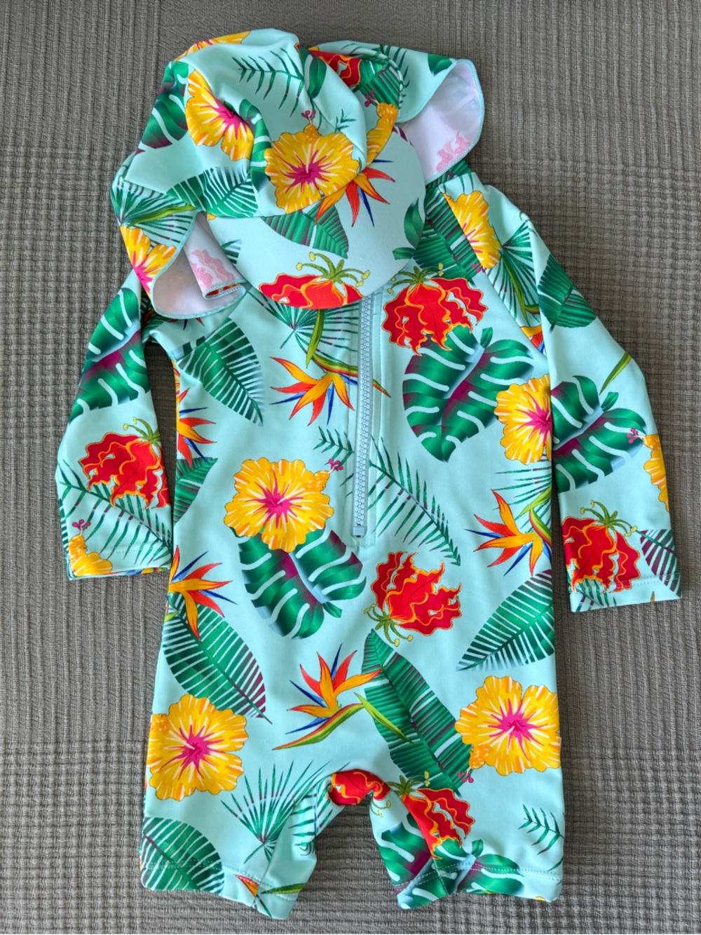 Tropical Floral Baby Rashguard Swimsuit Romper + Sun Hat (2PC) Size 6-9 Months